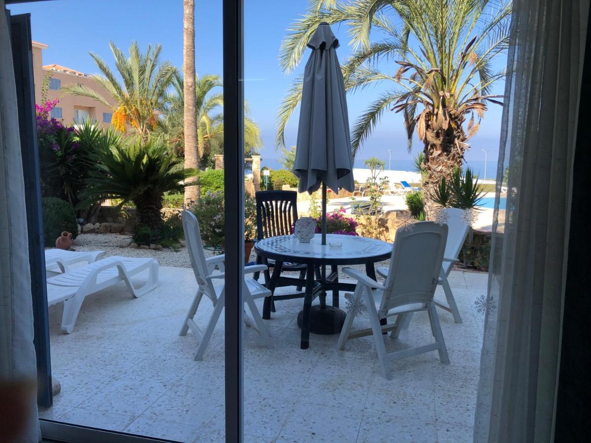Kings Palace - Fabulous Pool-Side 2 Bed Apartment Paphos Exterior foto